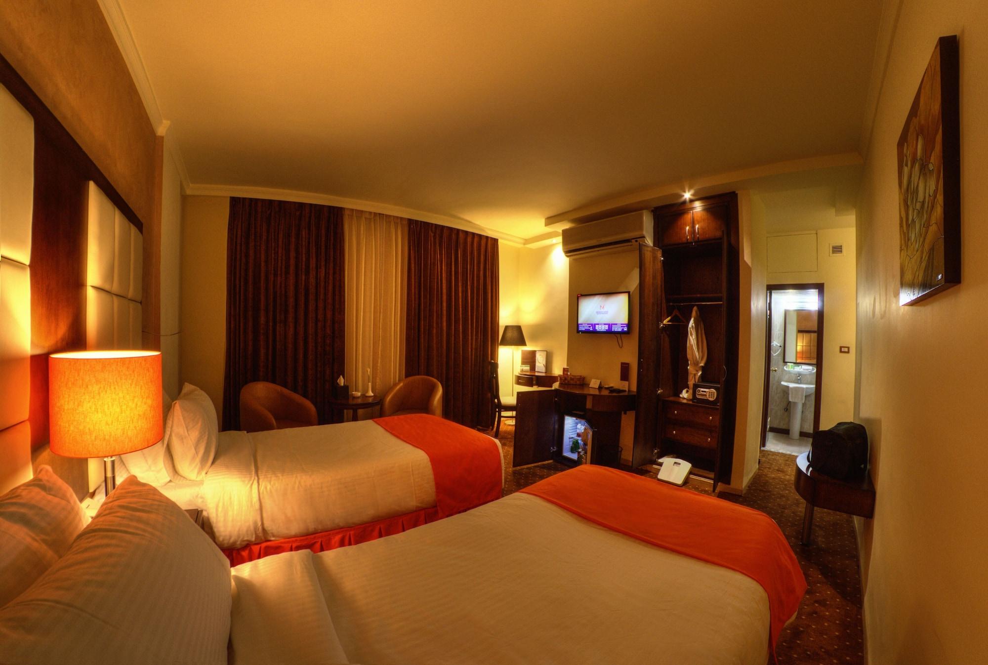 Meneur Hotel Amman Extérieur photo