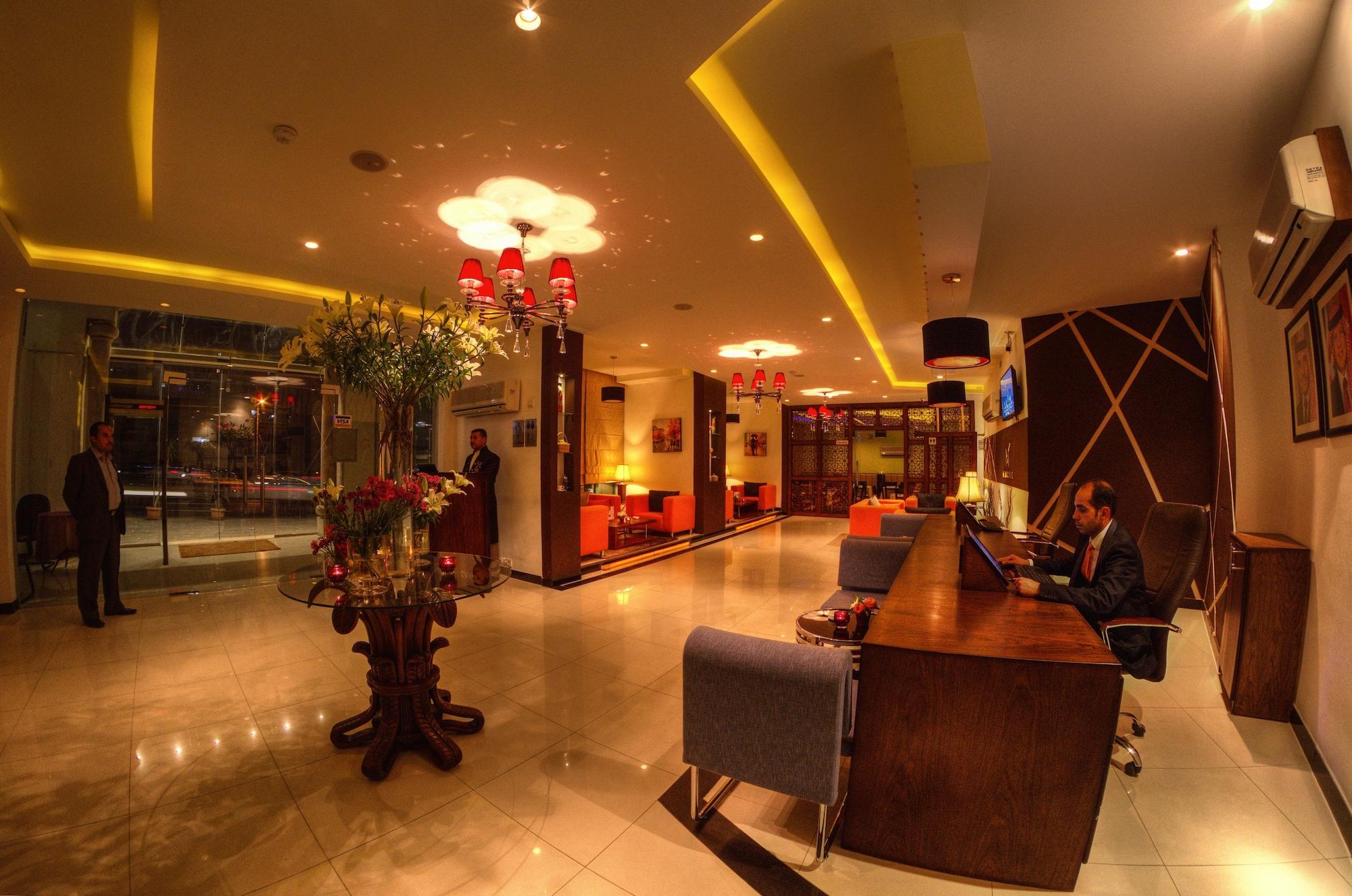 Meneur Hotel Amman Extérieur photo