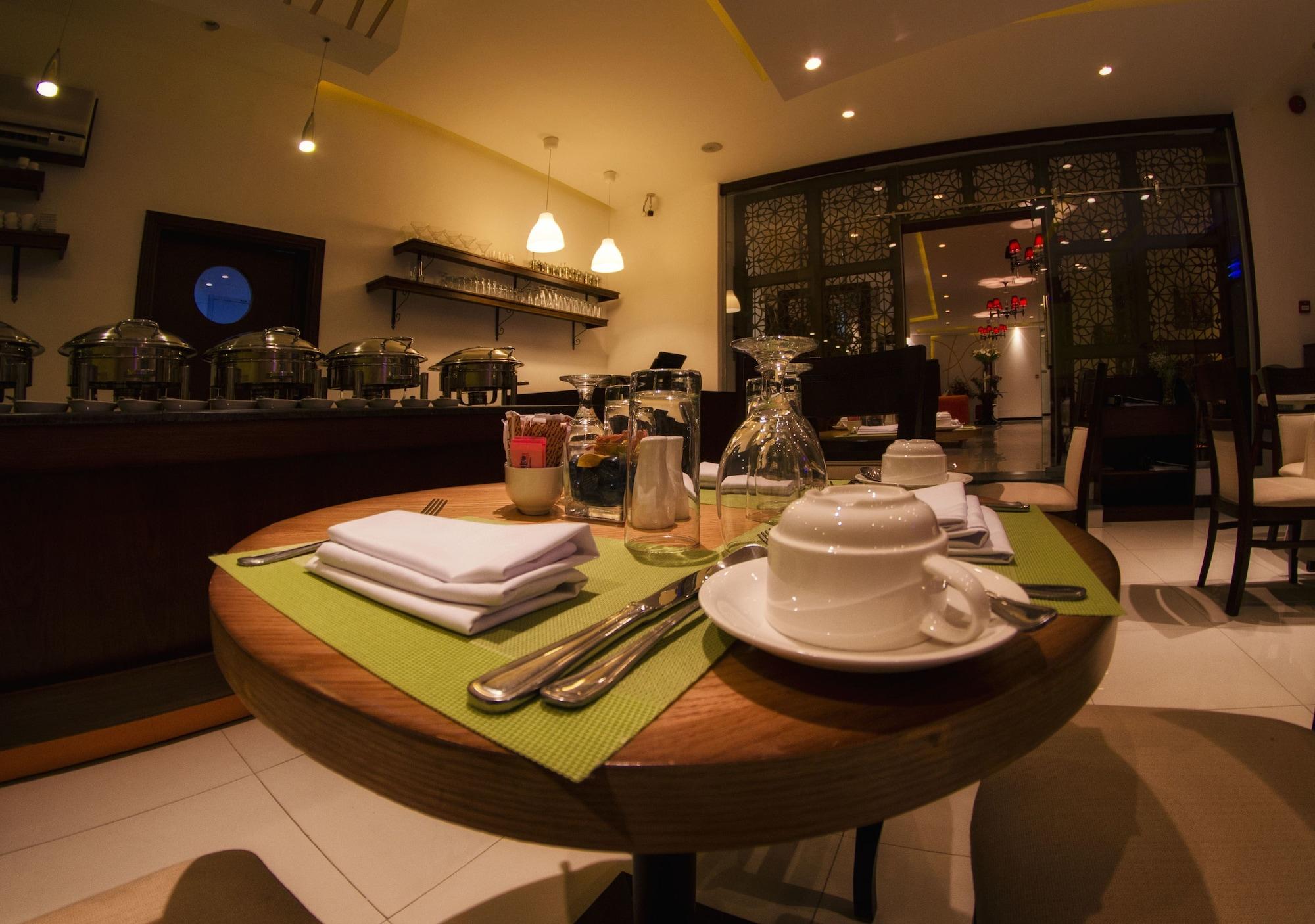 Meneur Hotel Amman Extérieur photo